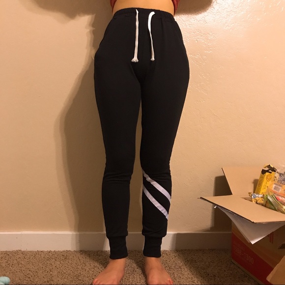 Sweatpants - Picture 3 of 3